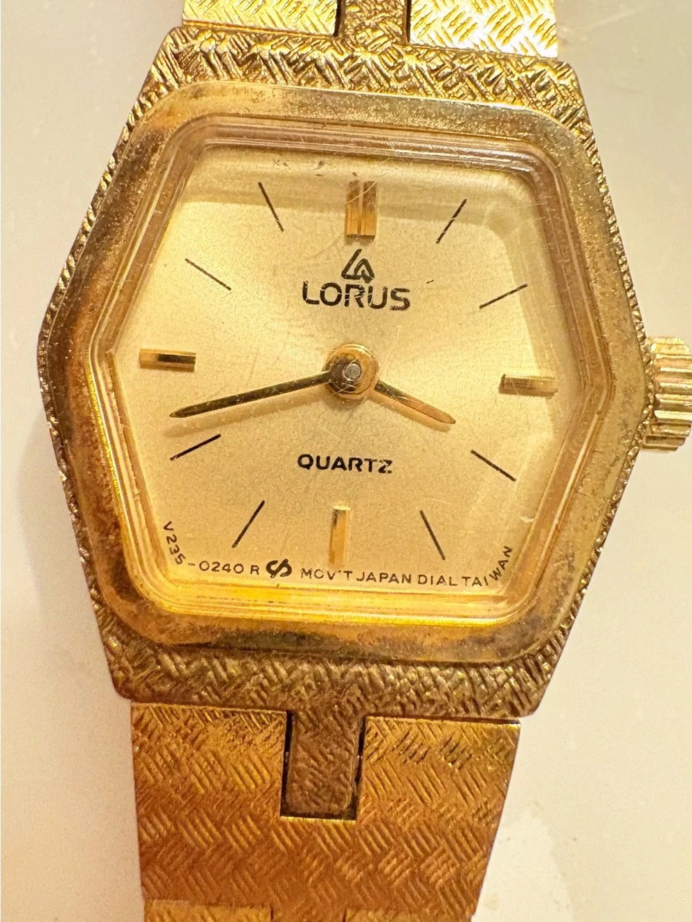 Lorus V235-5080 Quartz Analog Women's Gold Tone Hexagon Bracelet Watch